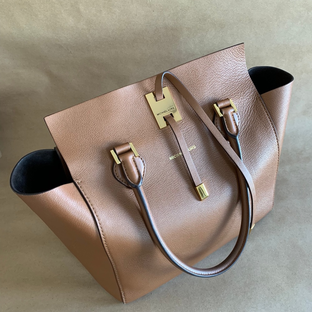 Michael Kors Collection Miranda Tote (Large)